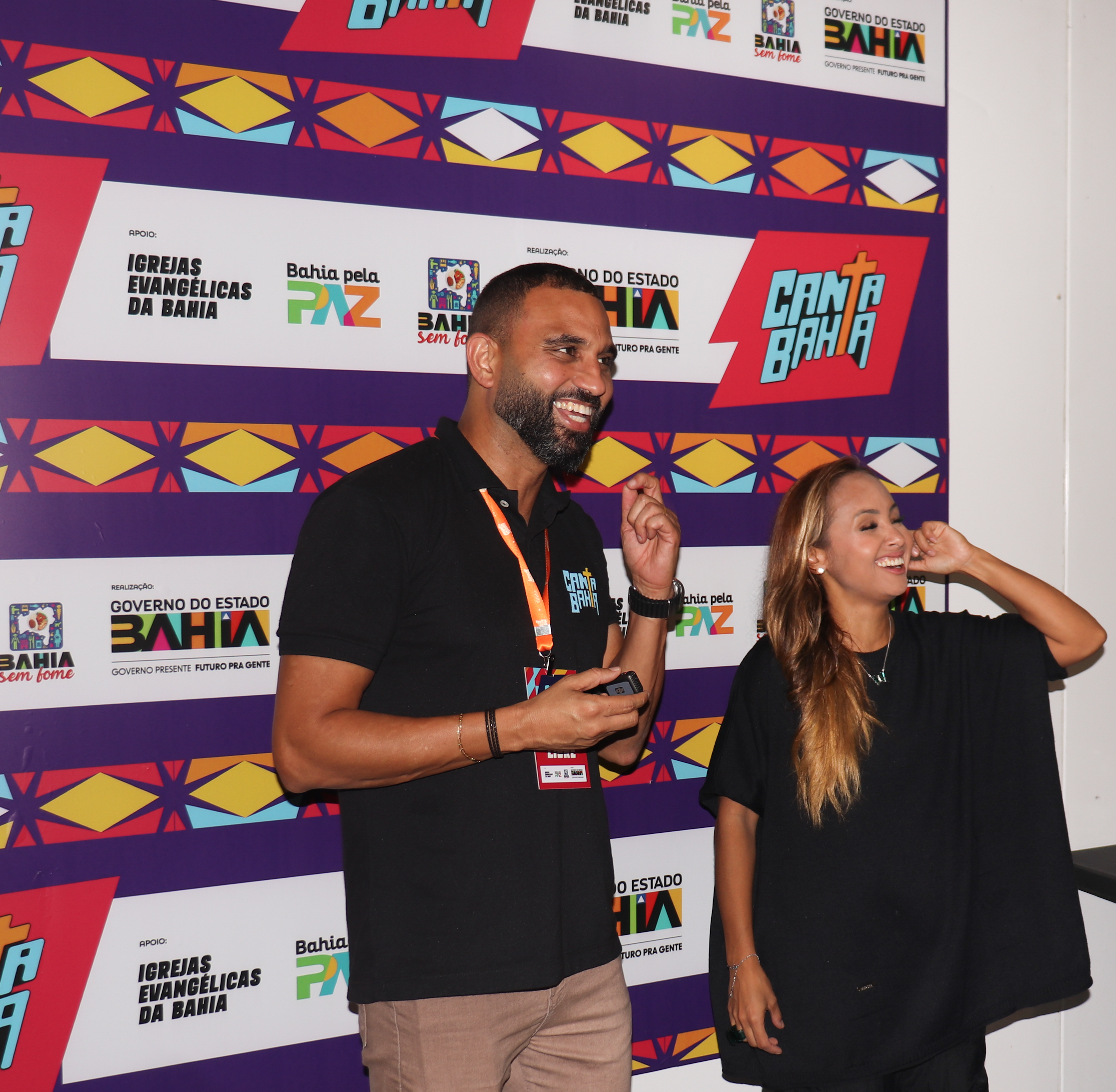 Canta Bahia emociona público com a participação da cantora Bruna Karla, cantores locais e regionais  e ações sociais em Salvador