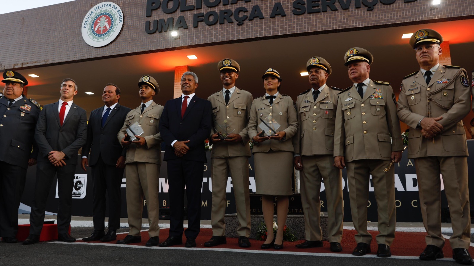 Polícia Militar forma 1643 novos soldados na Bahia; 976 em Salvador