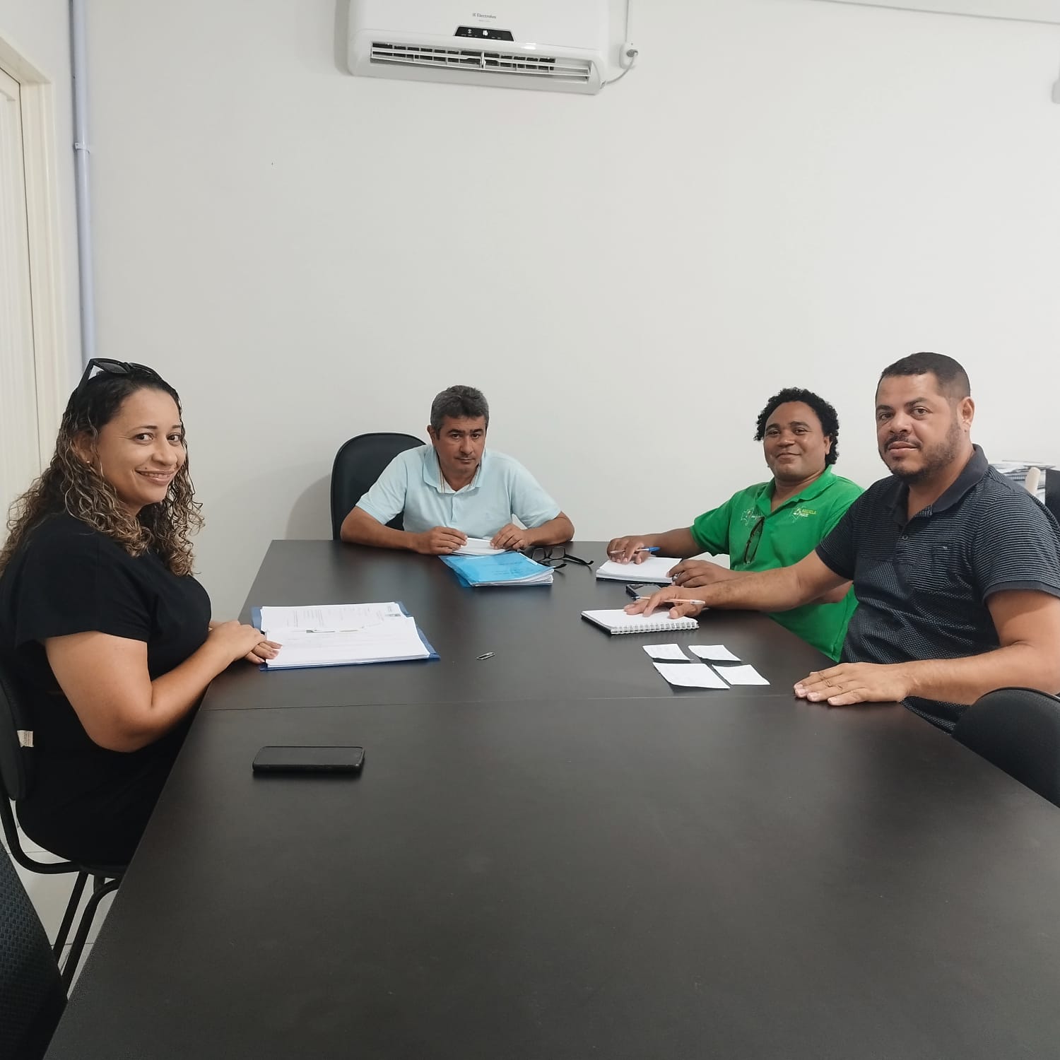 Rede Recicla Bahia reuniu-se com a Secretaria de Meio Ambiente para definir a estratégia de desenvolvimento do programa "Coleta Seletiva Recicla Mais Barreiras"